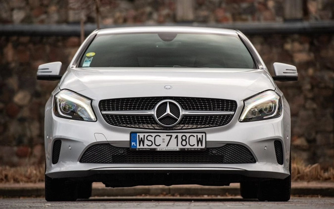 Mercedes-Benz Klasa A cena 65700 przebieg: 99500, rok produkcji 2016 z Sochaczew małe 172